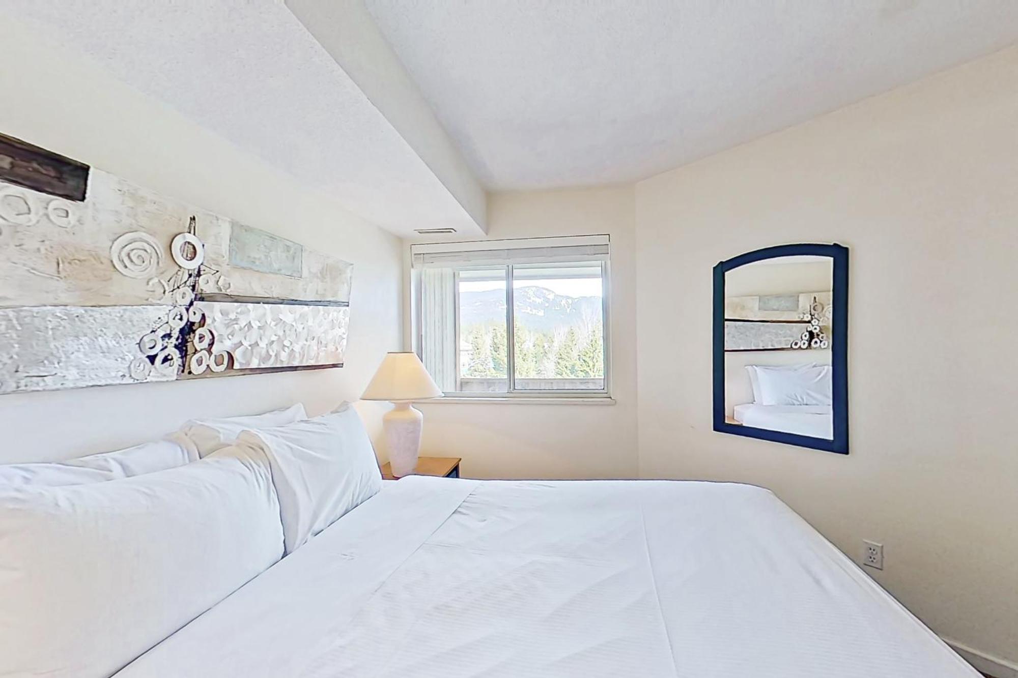 Marketplace Lodge Whistler Room photo