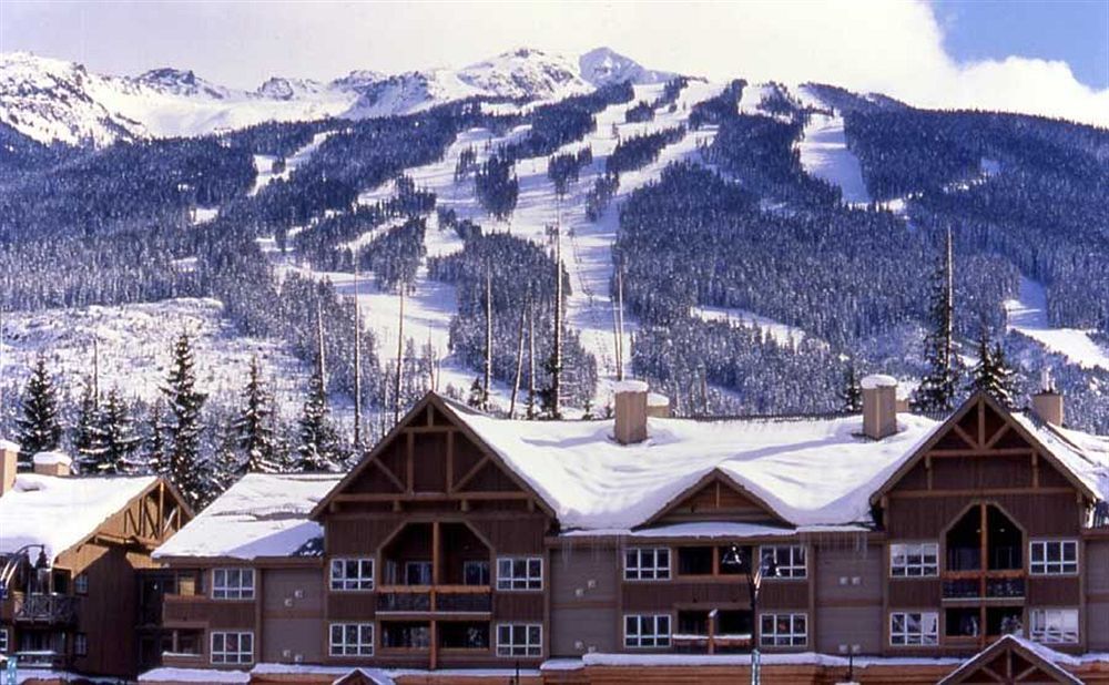 Marketplace Lodge Whistler Exterior photo